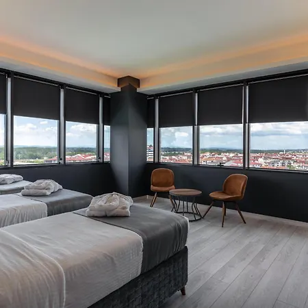 The Plaza Hotel 4*