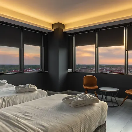 The Plaza Szálloda 4*