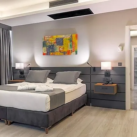The Plaza Hotel 4*